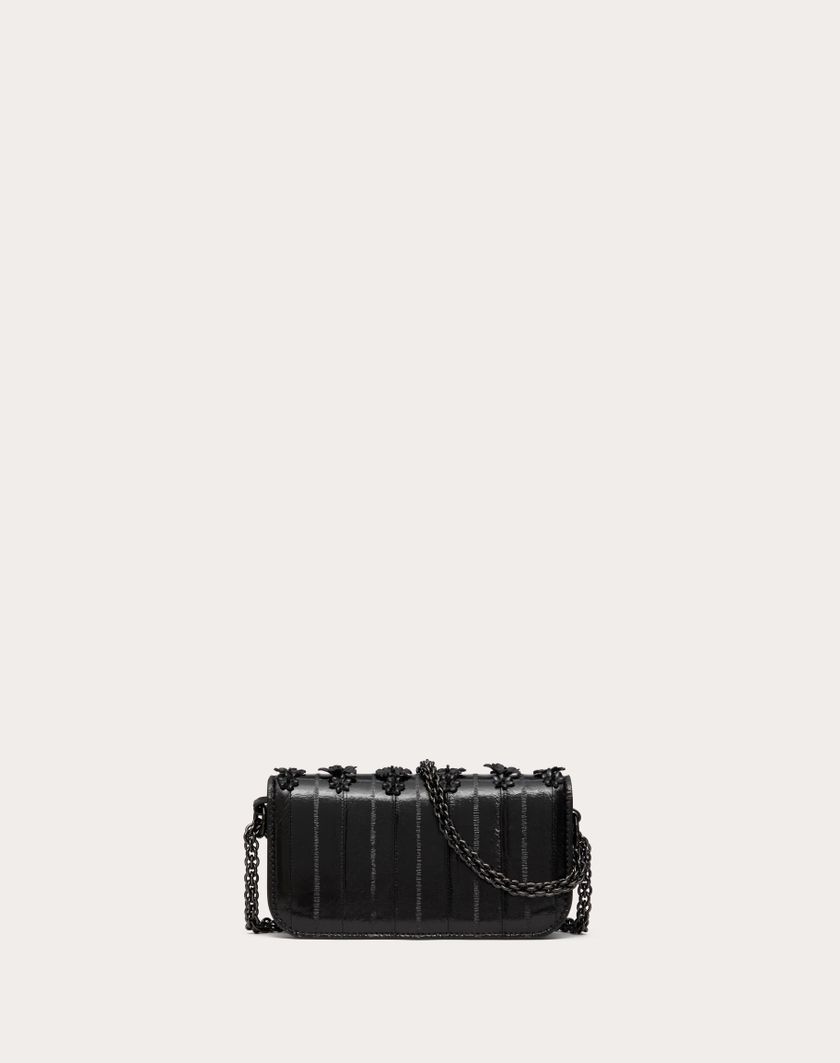Valentino Handbags Borsa Piccola A Spalla Valentino Garavani Locò Ricamata In Anguilla per Donna in Nero | Valentino IT Soddisfazione Garantita