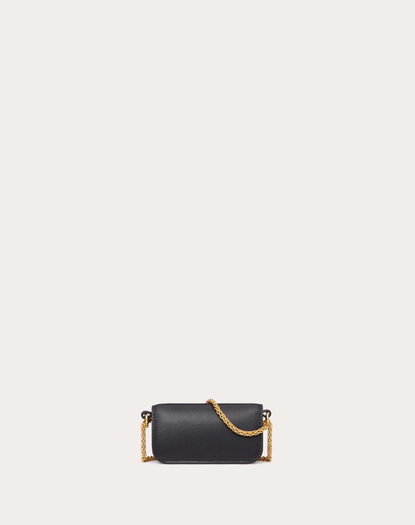Valentino Handbags Borsa Micro Con Catena Valentino Garavani Locò In Vitello per Donna in Rose Cannelle | Valentino IT Sottocosto