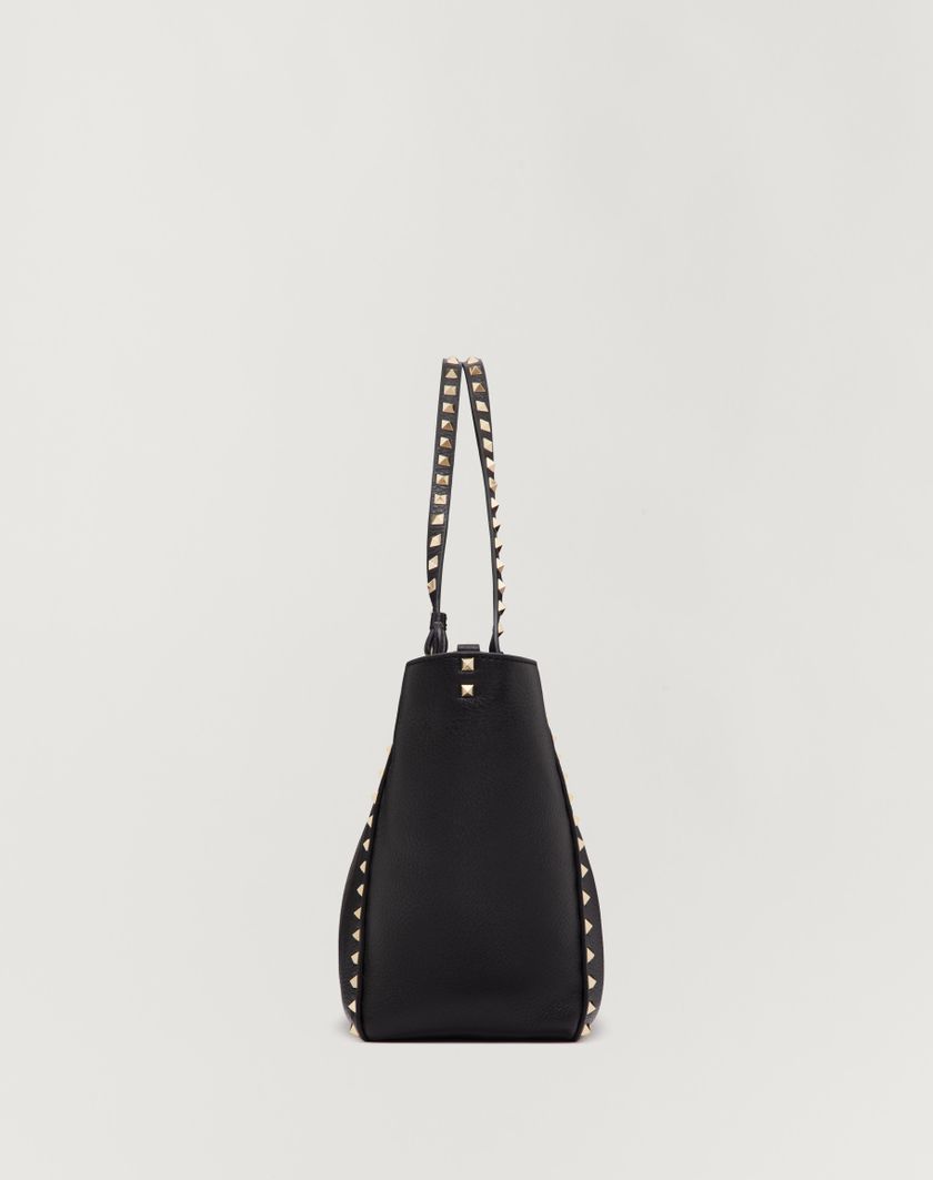 Valentino Handbags Borsa Media Rockstud In Vitello Granato per Donna in Nero | Valentino IT Negozio