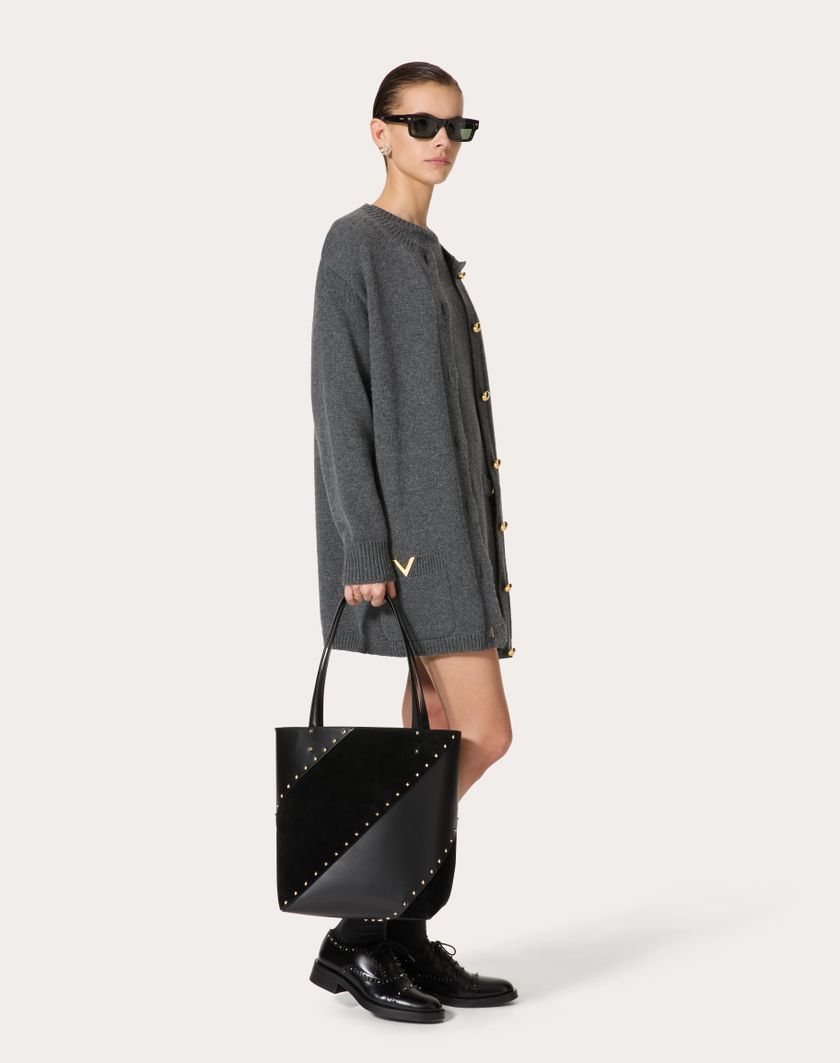 Valentino Handbags Borsa Shopping Valentino Garavani Valentino Garavani Rockstud Wispy In Vitello E Camoscio per Donna in Nero | Valentino IT Italy