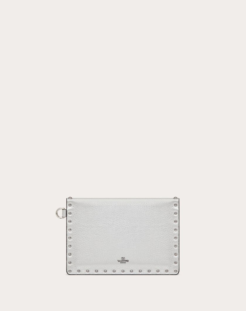 Valentino Handbags Pochette Rockstud In Vitello Granato Metallizzato per Donna in Argento | Valentino IT Moda