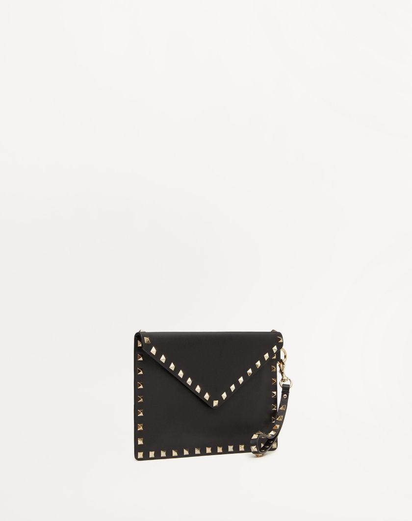 Valentino Handbags Pouch Rockstud In Vitello per Donna in Poudre | Valentino IT Italy
