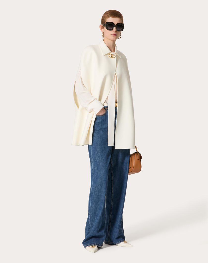 Valentino Handbags Cappa In Compact Drap per Donna in Avorio | Valentino IT I Più Venduti